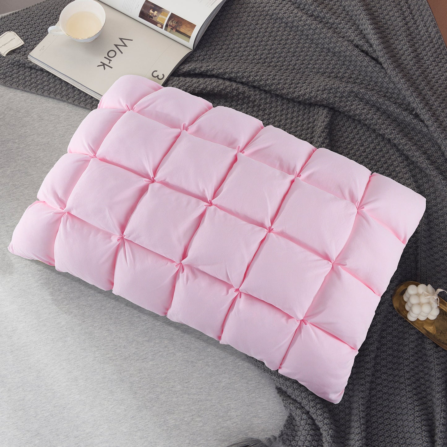 YOUR MOON Soft Pillows Quuen for Sleeping, Support Fluffy Down Alternative Pillow