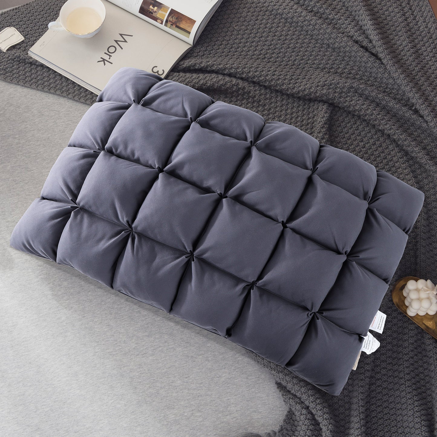 YOUR MOON Soft Pillows Quuen for Sleeping, Support Fluffy Down Alternative Pillow