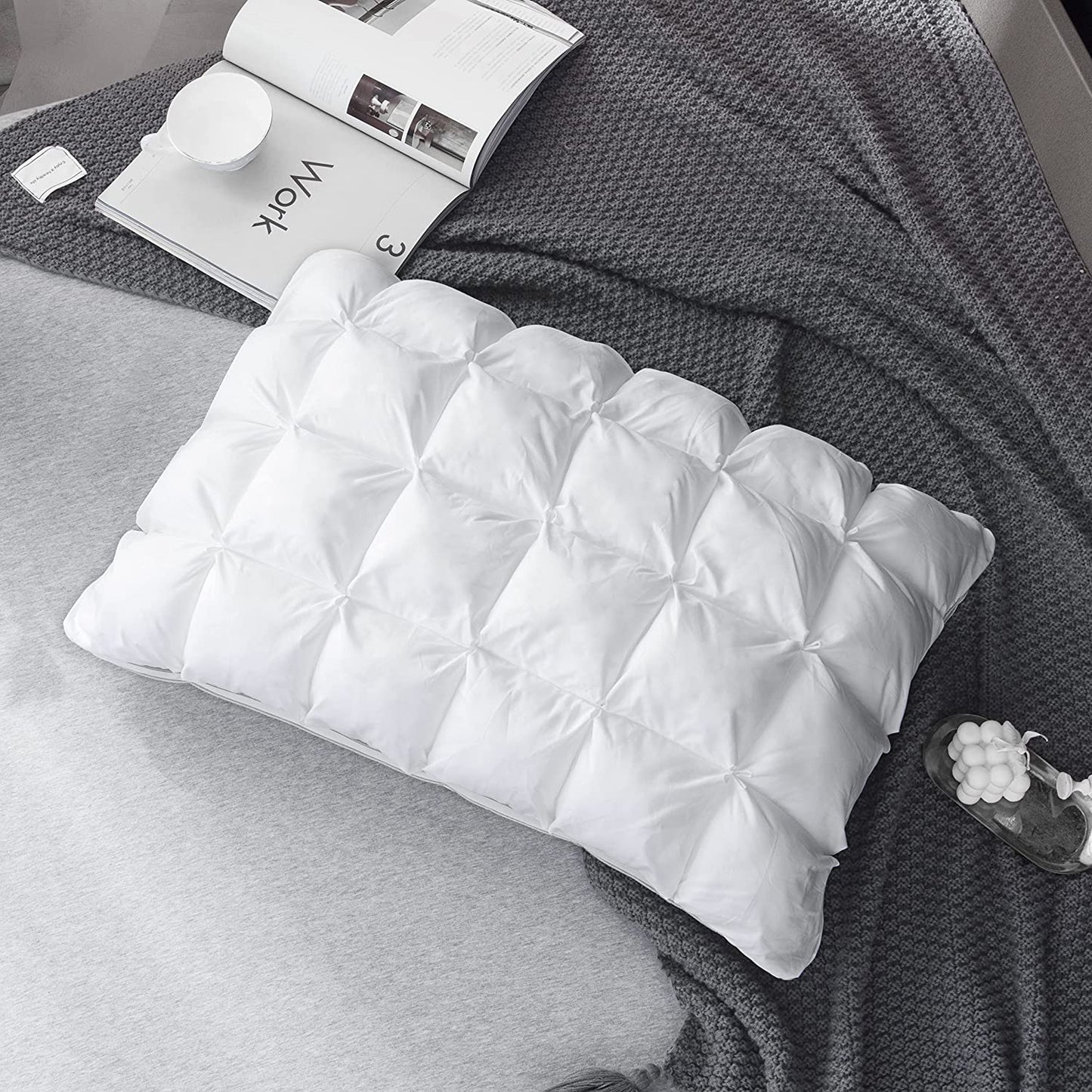 YOUR MOON Soft Pillows Quuen for Sleeping, Support Fluffy Down Alternative Pillow
