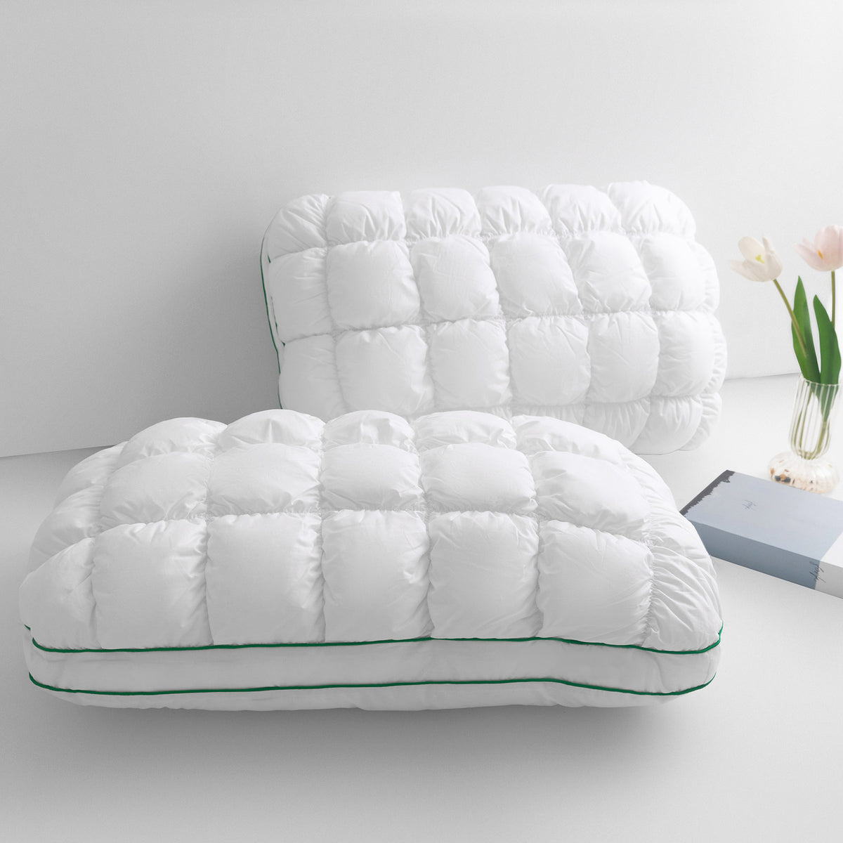 YOUR MOON Fluffy Support Bed Pillow Standard Size, Super Soft Premium Down-Alternative Filling for Sleeping, Luxury Hotel Quality Bed Pillows for Side Sleeper
